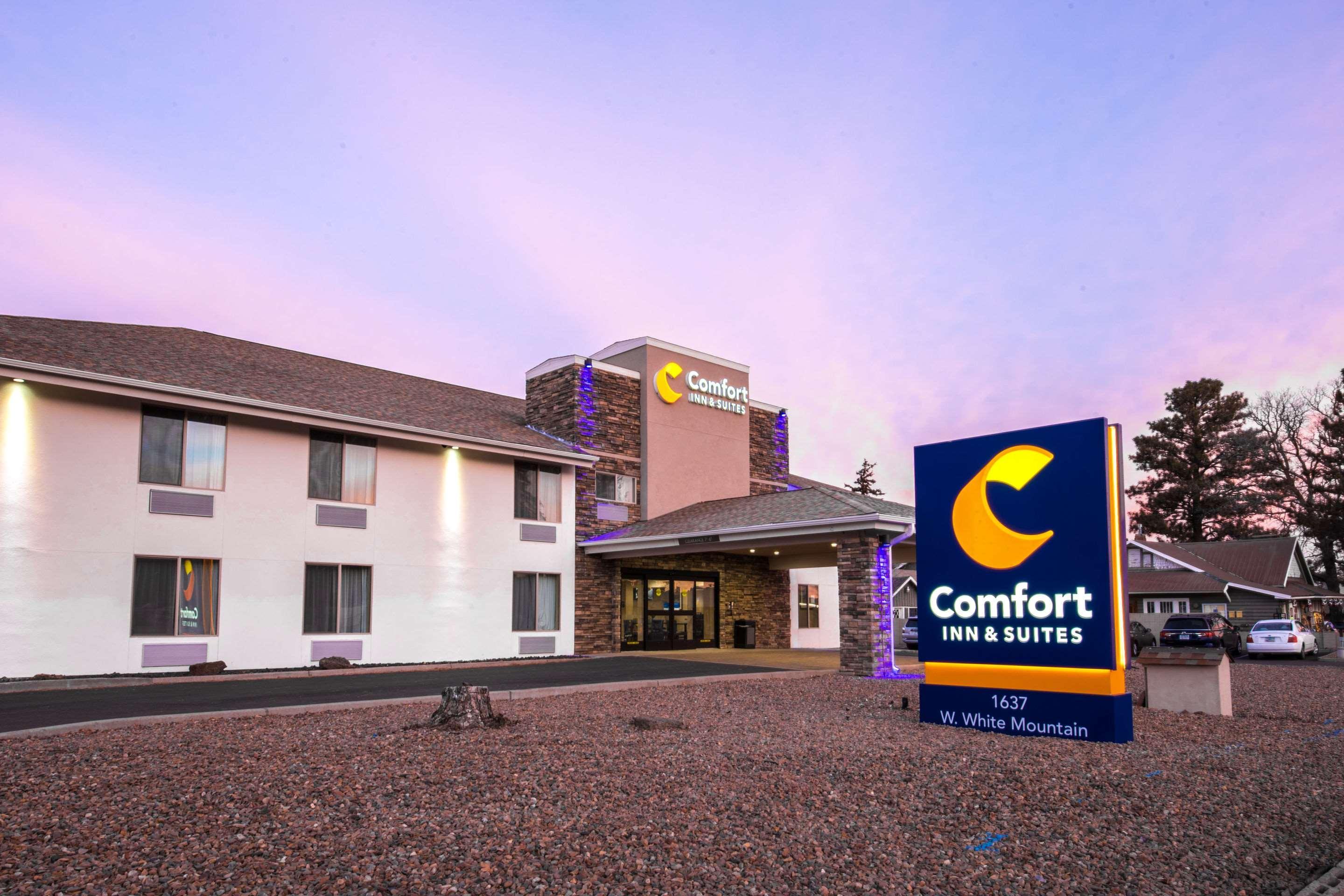 Comfort Inn & Suites Pinetop Show Low Lakeside Exterior photo