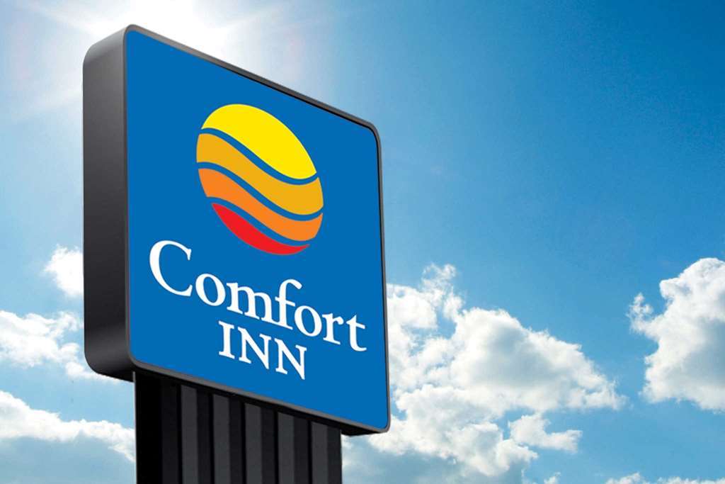 Comfort Inn & Suites Pinetop Show Low Lakeside Exterior photo
